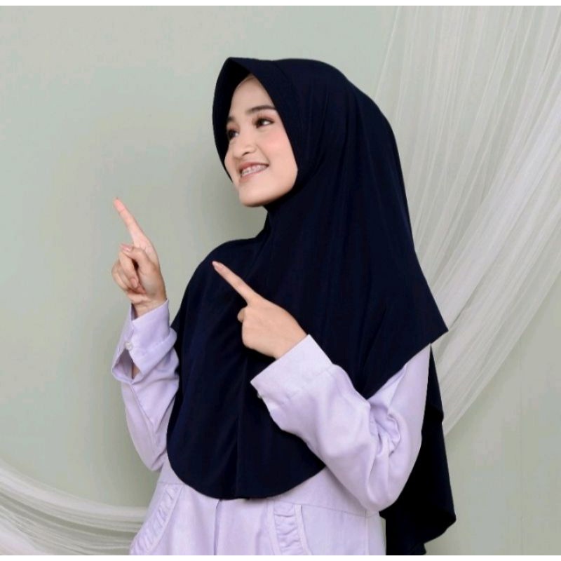 Hijab Bergo Hamidah Pinguin Jersey Kerudung Oval Sport L