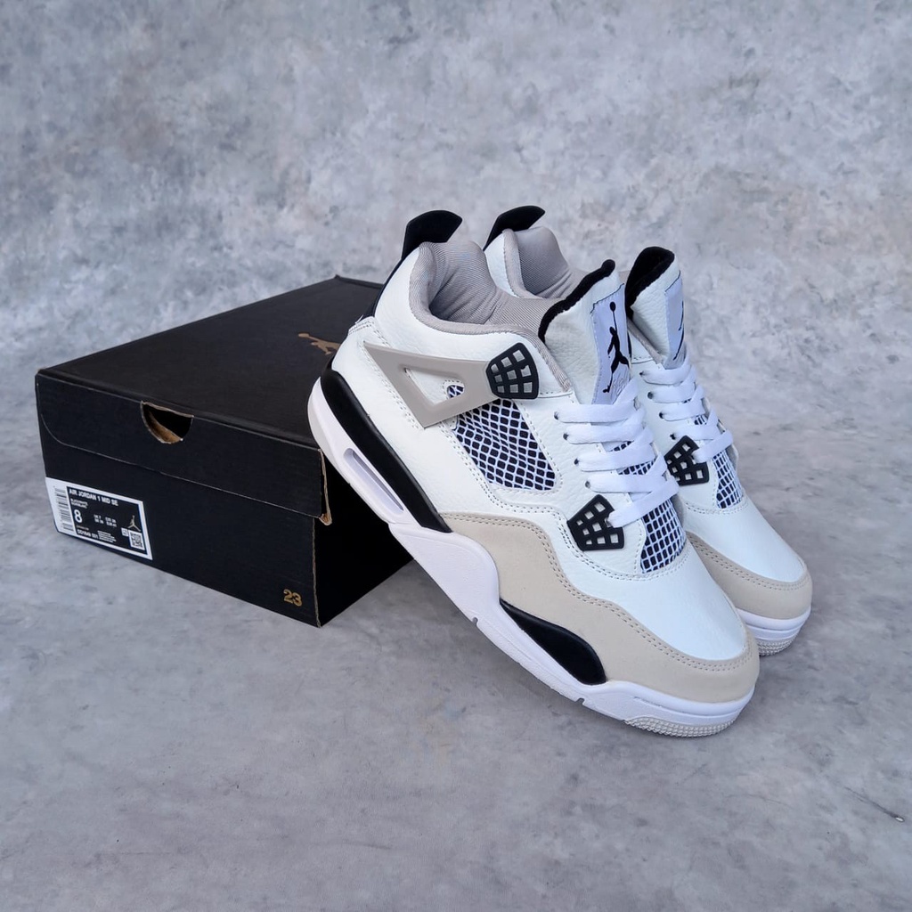 SEPATU NIKE AIR JORDAN 4 RETRO MILITARY BLACK ORIGINAL BNIB FULL TAG BARCODE MADE IN VIETNAM