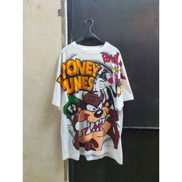 Kaos Looney Tunes