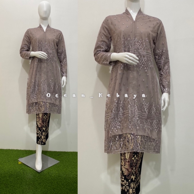 kebaya modern / kebaya tunik / kebaya modren / kebaya melayu busui / kebaya muslim / kebaya tunangan