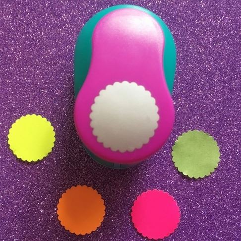 

Super Large Paper Punch - Wave Circle Shape 3