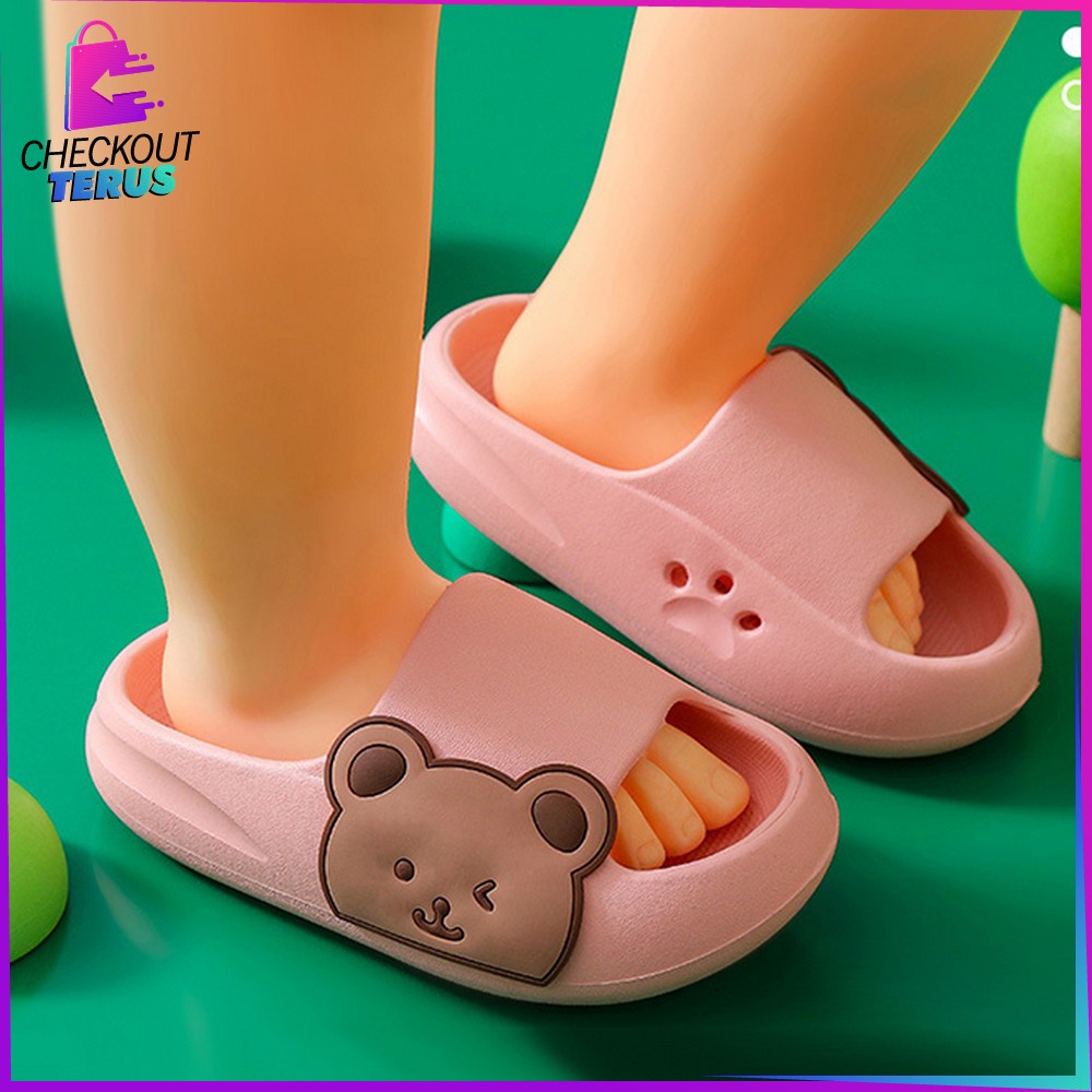 CT S45 Sandal Anak Perempuan Laki Laki Model Slip On Motif Beruang Anti Slip Bear Baby Slippers High Quality Import