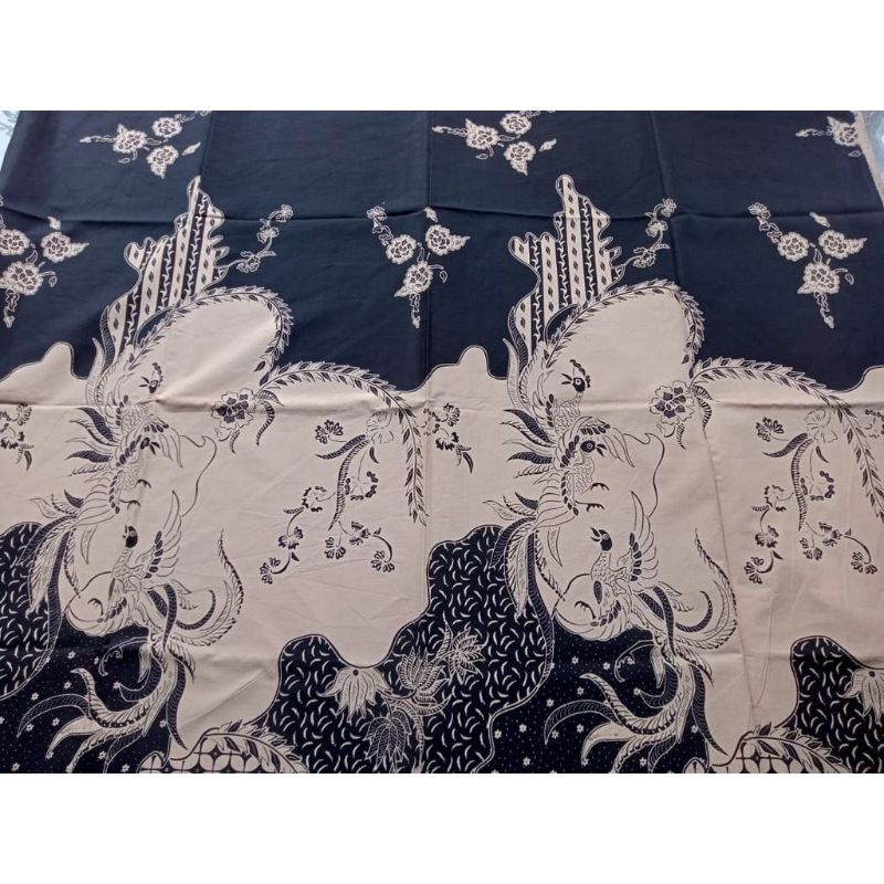 Kain batik solo alusan merak ukel mabur