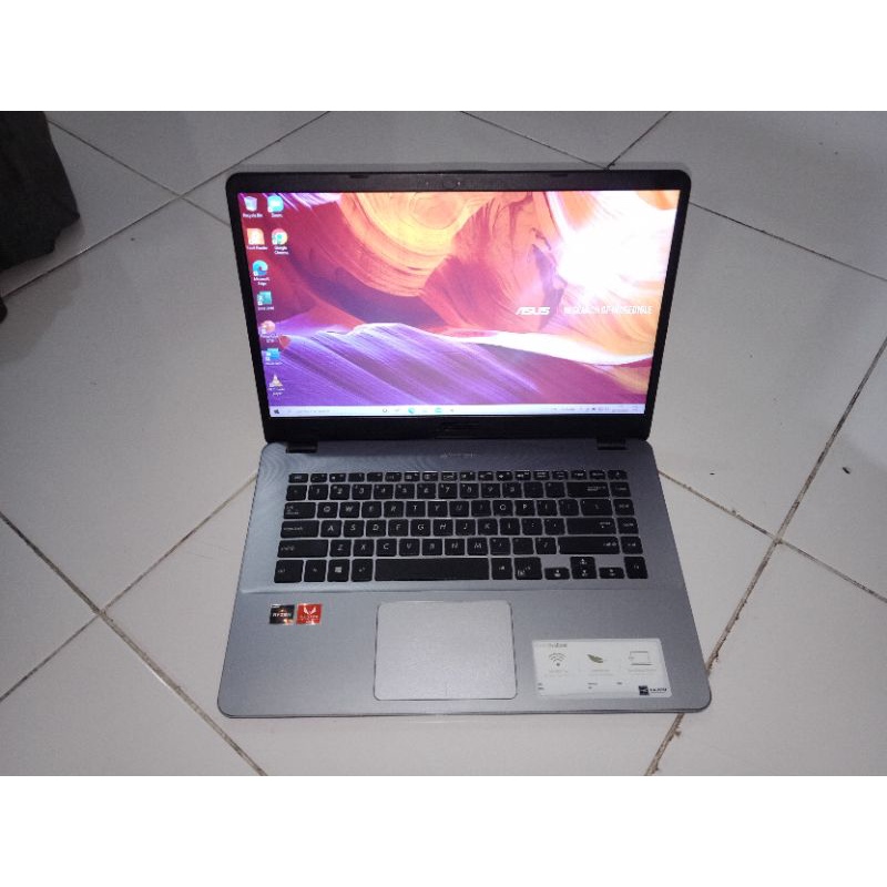 Asus vivobook x505za Ryzen 3