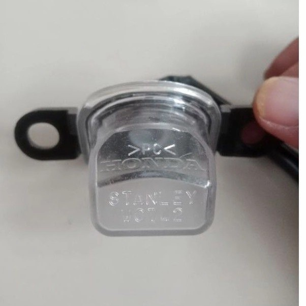LAMPU PLAT NOMOR BELAKANG VARIO 125 150 LED ORI STANLEY TANPA BOHLAM