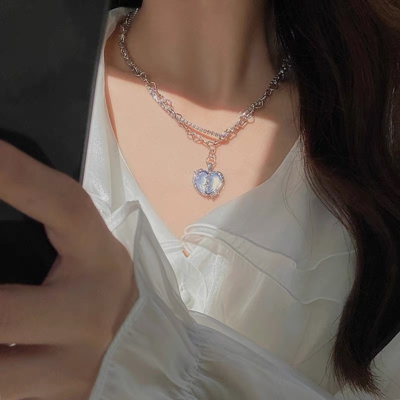 AY(CN) Kalung Rantai Choker Liontin Hati Sayap Malaikat Hias Kristal Mutiara Warna Pink Biru Untuk Wanita