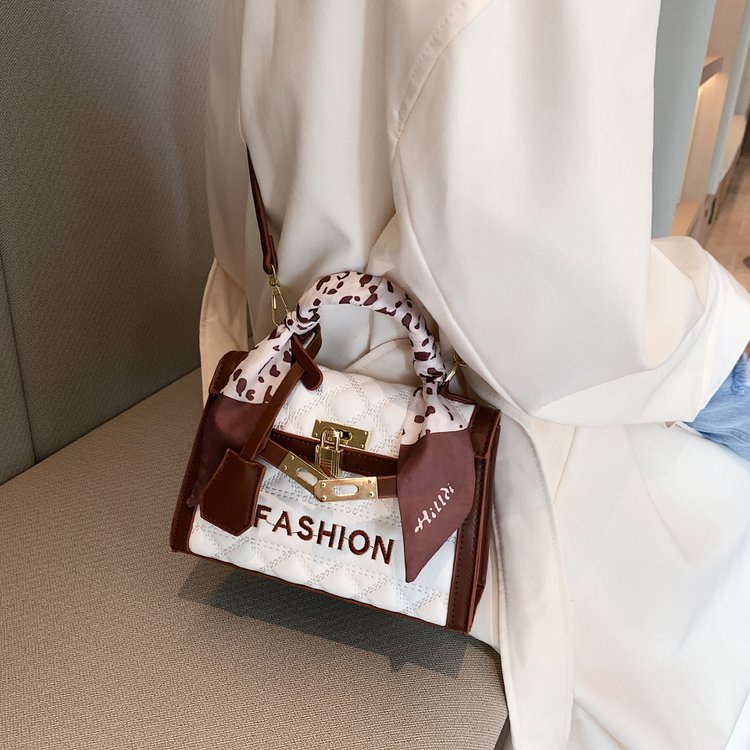 ( 2PC 1KG ) GTBI998879929  New Arrival  !!!  Tas Selempang  Tas Wanita Import  Premium Terbaru+SALL