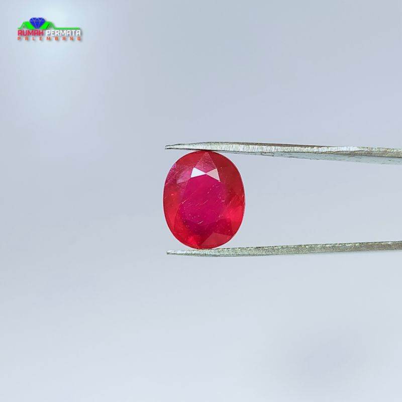 Batu Permata Natural Ruby Pigeon Blood