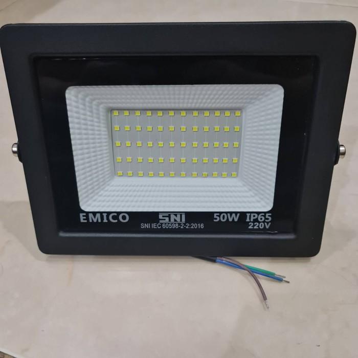 Lampu Sorot 50W PUTIH Emico/Lampu Tembak LED 50 Watt IP65 EMICO