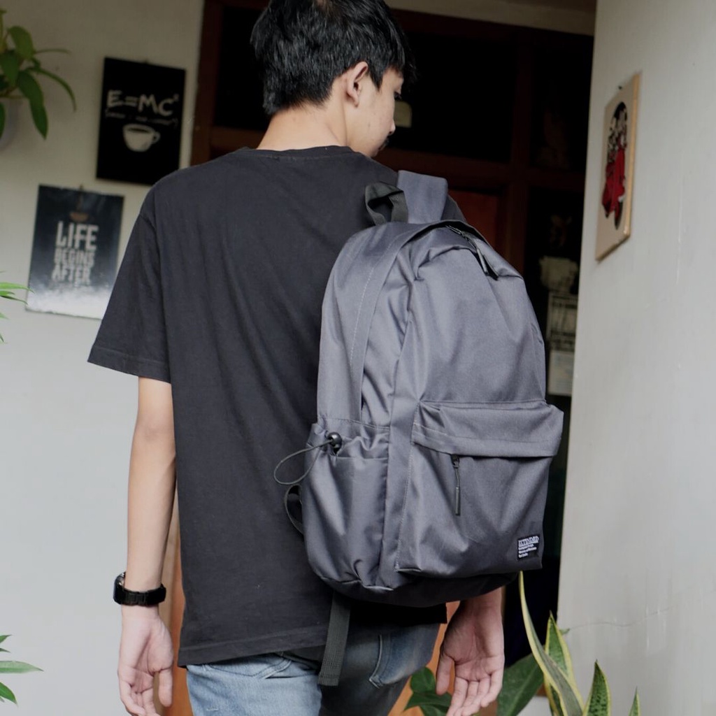 Tas Ransel Pria Backpack Tas Laptop Punggung Tas Sekolah Pria Extended Levi