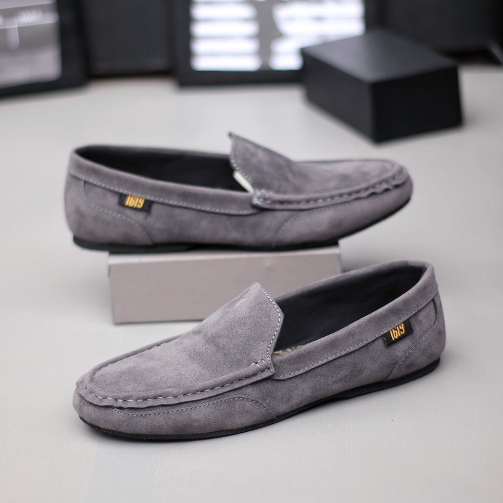 MOLK Sepatu Slip On Pria Casual Kulit Sintetik Slop Hitam Cowok Trendy Simple Original Footwear