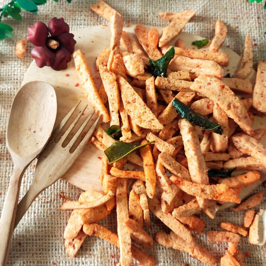 

11.11✔️Basreng stick basreng stik PEDAS DAUN JERUK 500gr basreng stik pedas basreng stik murah basreng bandung baso goreng|KD8