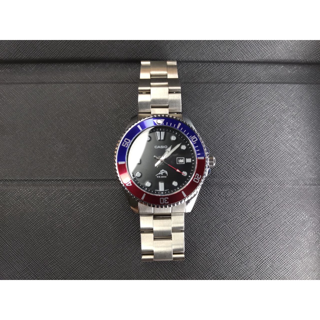 Jam Tangan Casio Duro 200 Men's Diving Watch MDV-107-1A3V