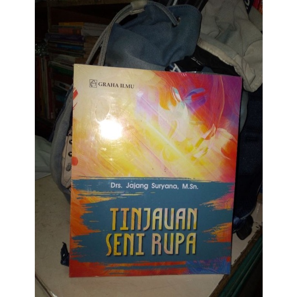 Tinjauan seni Rupa buku terbaru