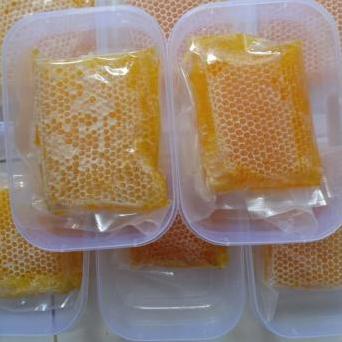 

Paling Bagus--Madu Sarang Honey Comb 250 GR/ Madu Murni Melifera Cerana 250gram Honeycomb Asli 100% Original