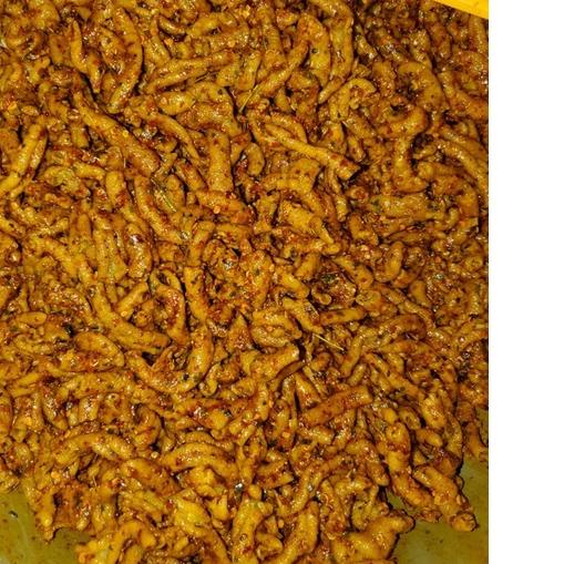 

Termurah dan terbaik 1kg - USUS CRISPY PEDAS DAUN JERUK - USUS KRISPI - KERIPIK USUS serbuuu !
