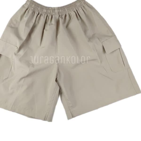 Celana Pendek Pria Kantong Tutup Samping Polos