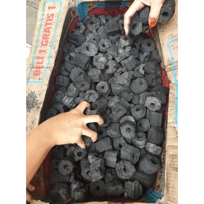 Sale Arang Briket Sawdust (10kg) BBQ Charcoal Serbuk Kayu Hexagonal 5-10cm /PERALATAN MASAK SET/PANC