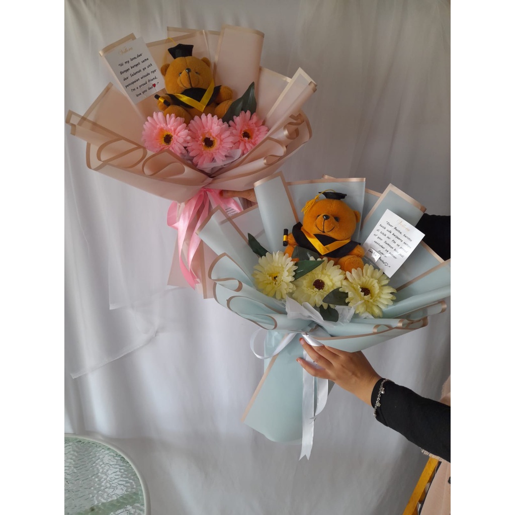 Buket Gerbera/ Buket Wisuda Boneka/Buket Bunga Artificial