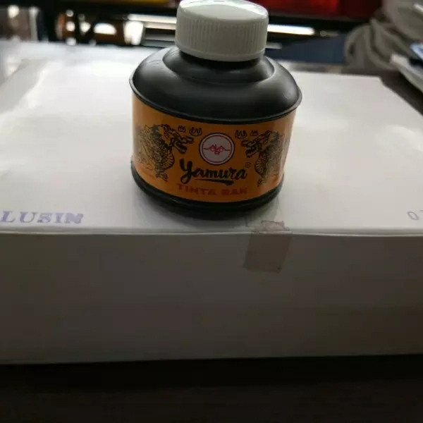 

TINTA NAGA - TINTA SIPATAN TINTA GRAFIR YAMURA djm