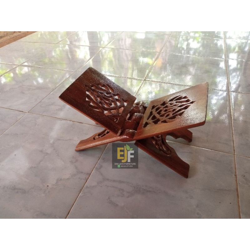 Rekal Al-Qur'an Meja Baca Rekal Ukir Jati Meja Baca Ukir