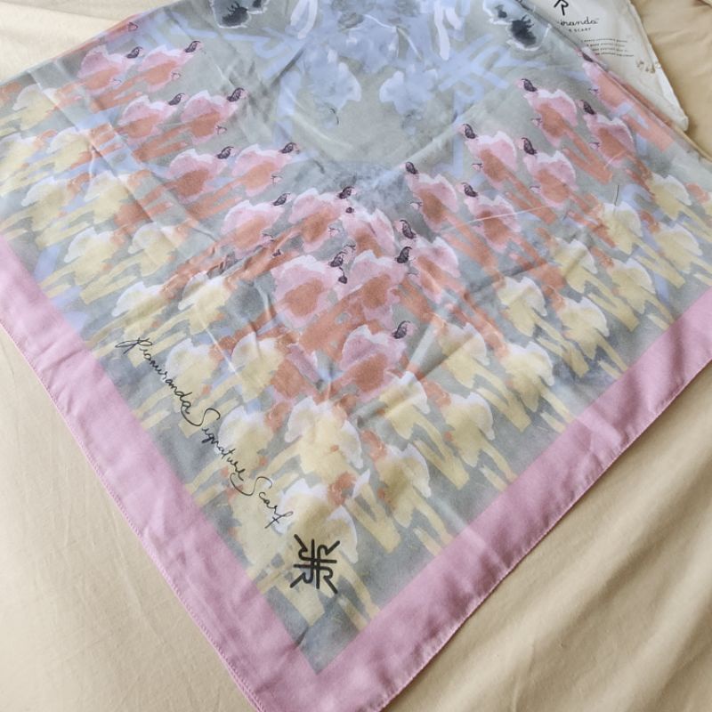 Ria Miranda Preloved