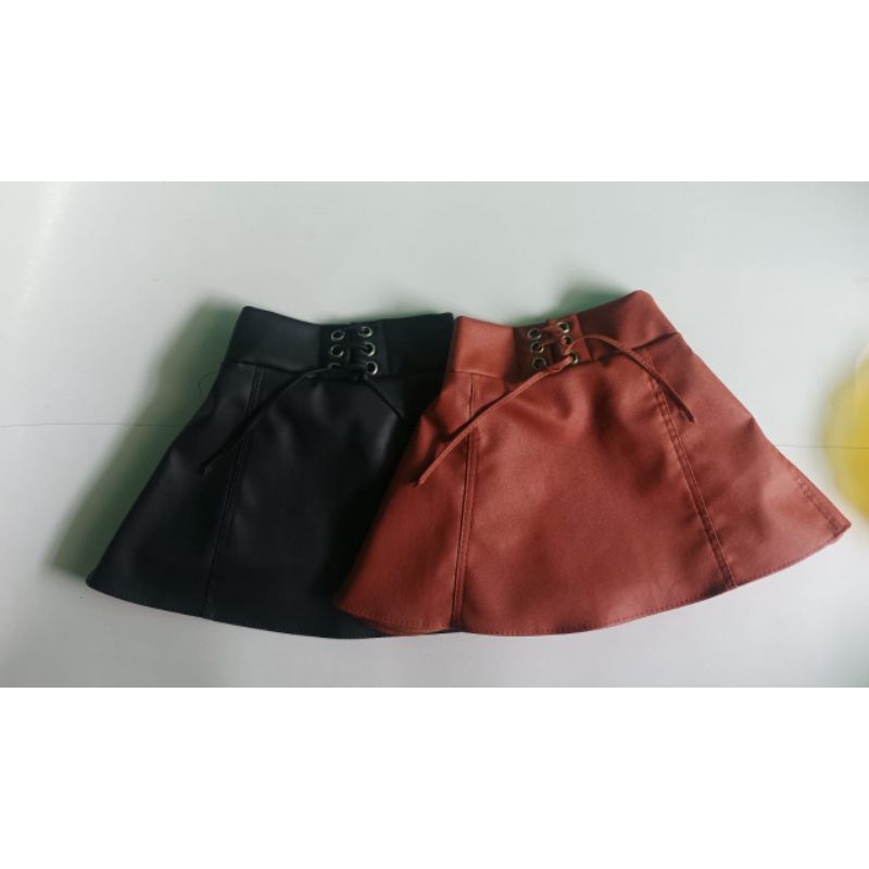 Rok kulit anak perempuan mini  flare fit