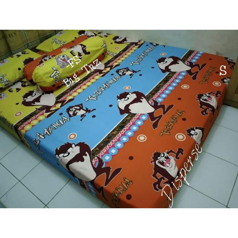 Sprei motif kartun 180x200