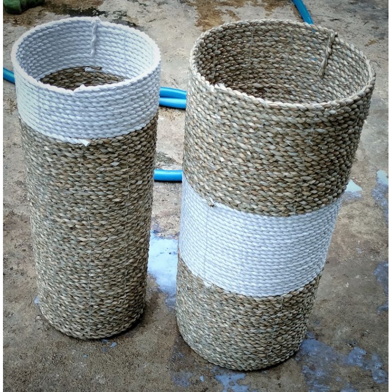 Vas Bunga Anyaman Tabung Seagrass / Tempat Payung  / Perkakas Perabotan / Hiasan Ruangan Guci Sudut 