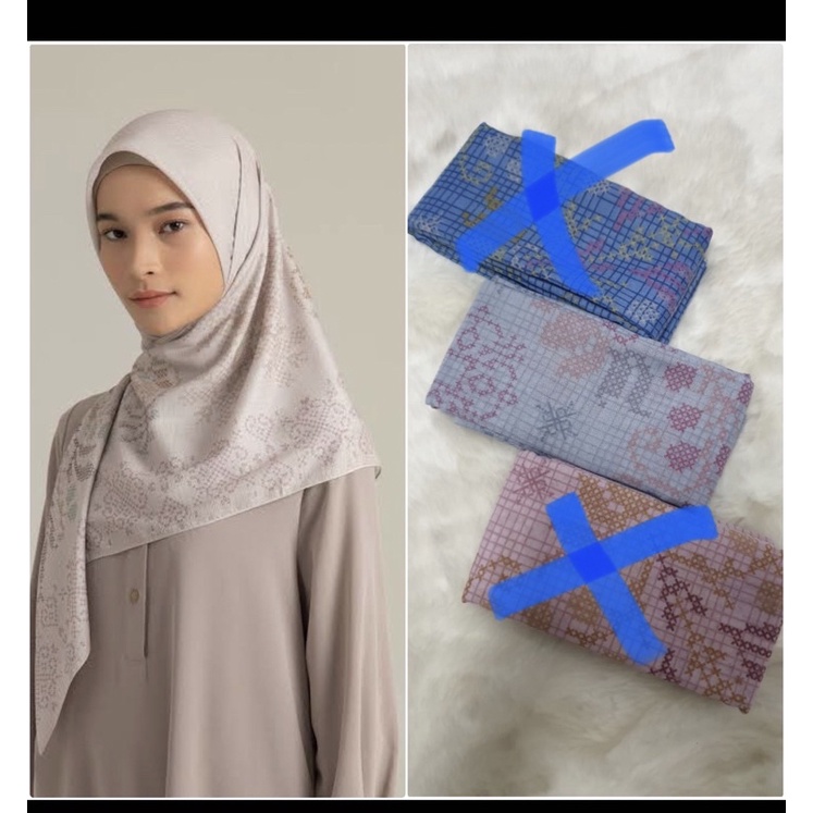 hijab voal motif cantik biru muda