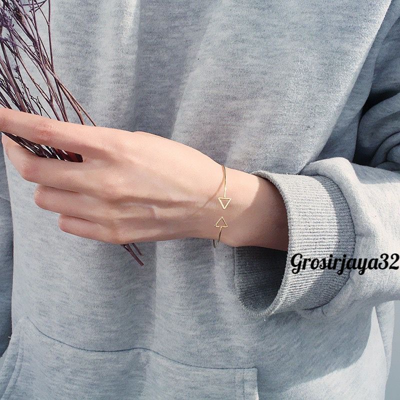 (GROSIRJAYA32) Bracelet female Korean style simple student small fresh retro fashion female jewelry gelang