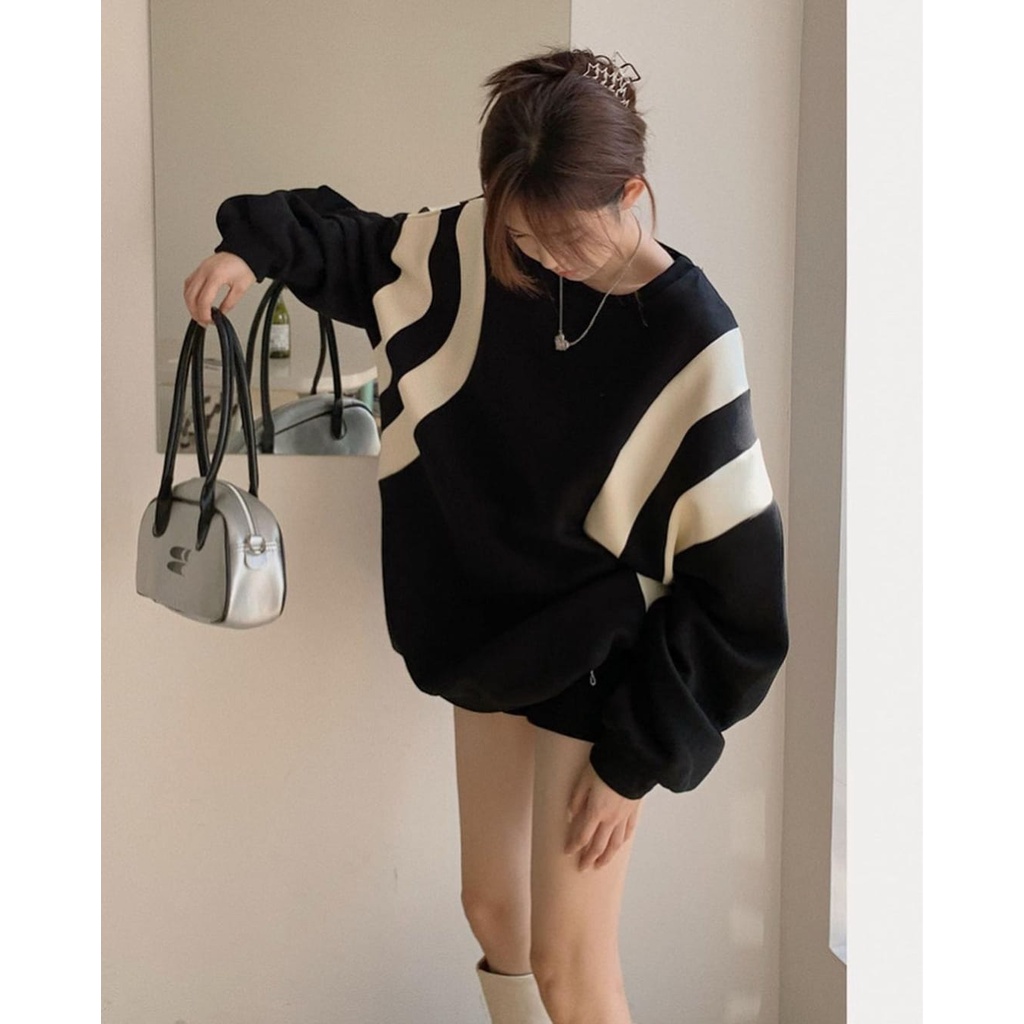 LINES SWEATER OVERSIZE CREWNECK WANITA KOREAN STYLE - TERBARU