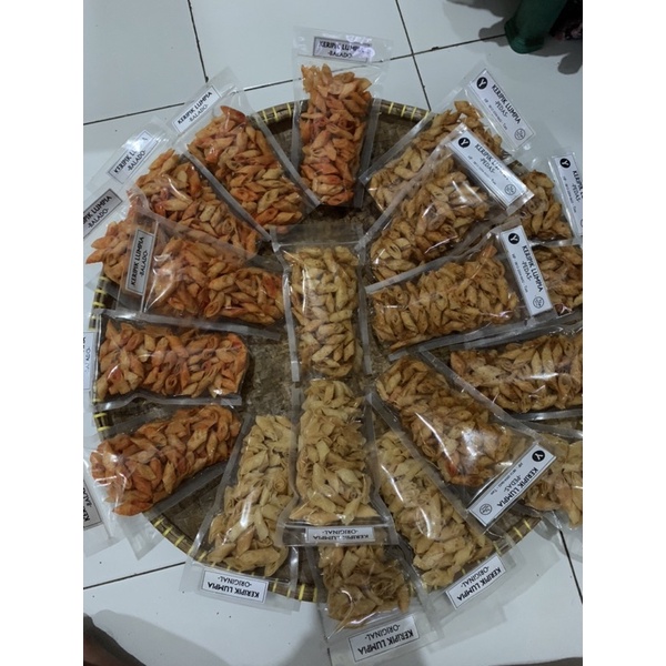 

KERIPIK LUMPIAH