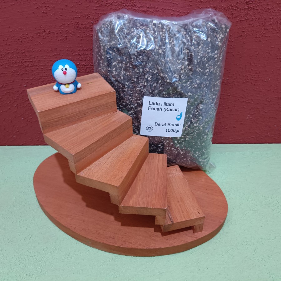 

Lada Hitam Kasar 1 kg / Cracked Black Pepper 1000 gram Pecah / Rempah / Bumbu Masak / Spices