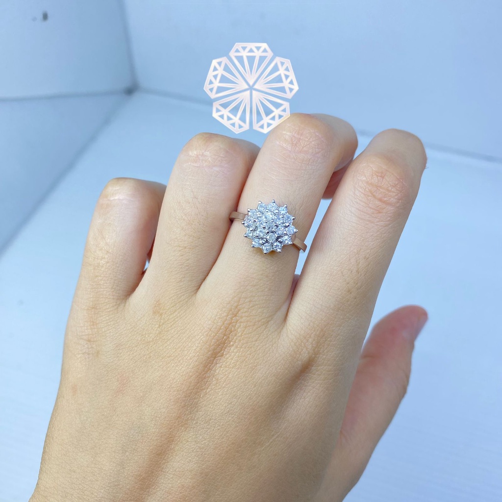 CINCIN EMAS PUTIH40% WANITA NATURAL BERLIAN EROPA0,52CT/19PCS NA373