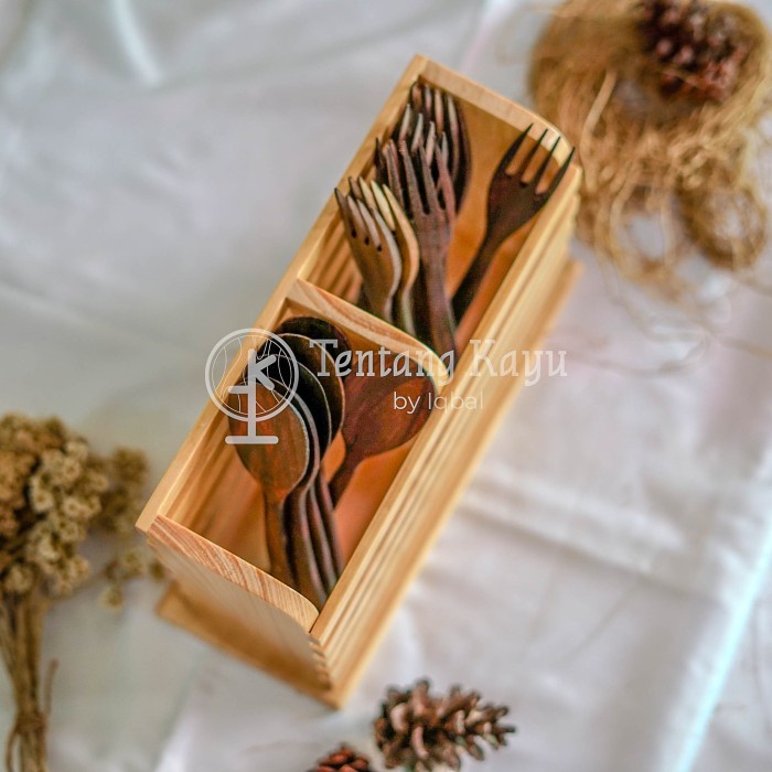 TEMPAT SENDOK GARPU KAYU / WADAH SENDOK GARPU KAYU