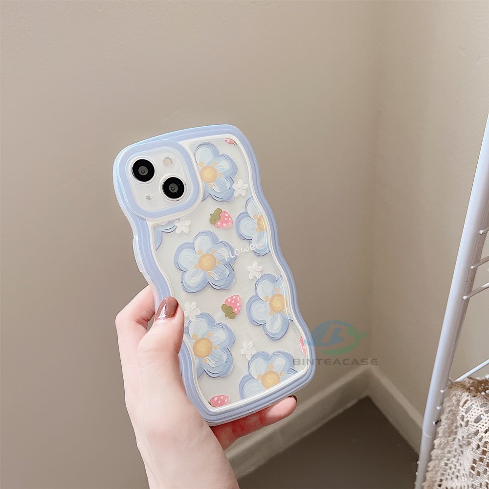 Realme C30 C31 C33 C33 C35 C21Y C25Y C21 Realme 10 RealmeC11 C25 C17 C15 C12 C3 C2 Realme 8i 7i 5 5i 6i 7 Pro Fashion Motif Bunga Strawberry Melengkung Casing Ponsel Binteacase