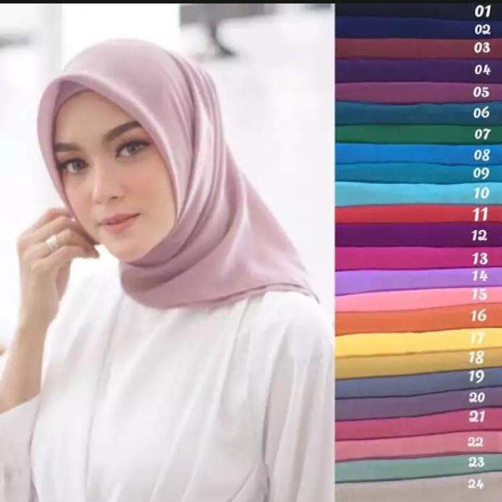 Jilbab Segi Empat Paris Polos Tepi Jahit HIjab Polos