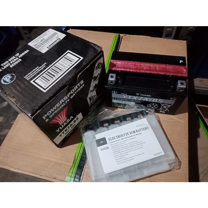 BATERAI AKI YUASA YTX7A-BS 12V 6.3AH