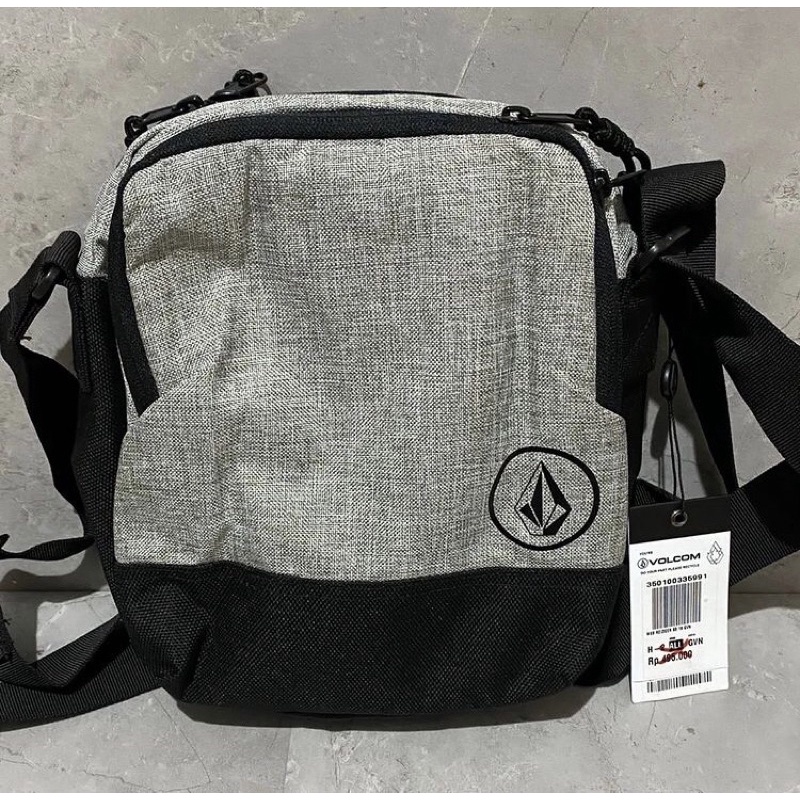 new arrival tas selempang Volcom original as148