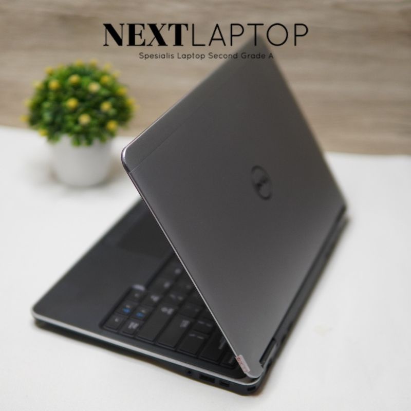 Second Laptop DELL e7240 core i5 ram 4/128gb
