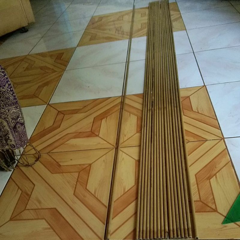 Carbon Sutet 7.11mm Panjang 180cm. kelurusan istimewa