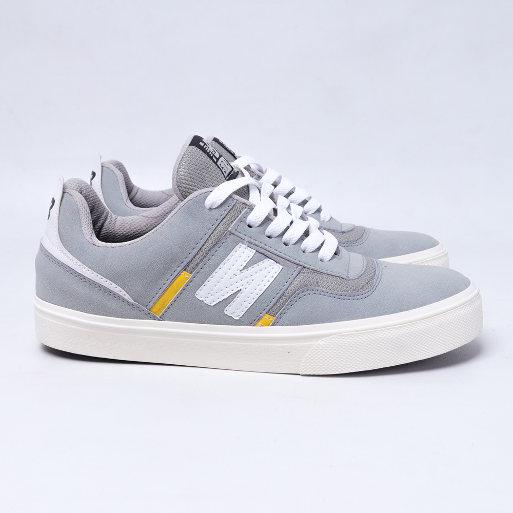 SEPATU PRIA SKATEBOARDING SNEAKERS CASUAL KETS SPORT PREMIUM IMPORT BNIB ABU PUTIH