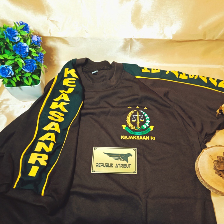 KAOS DALAMAN LOGO KEJAKSAAN LENGAN PENDEK | KAOS KEJAKSAAN
