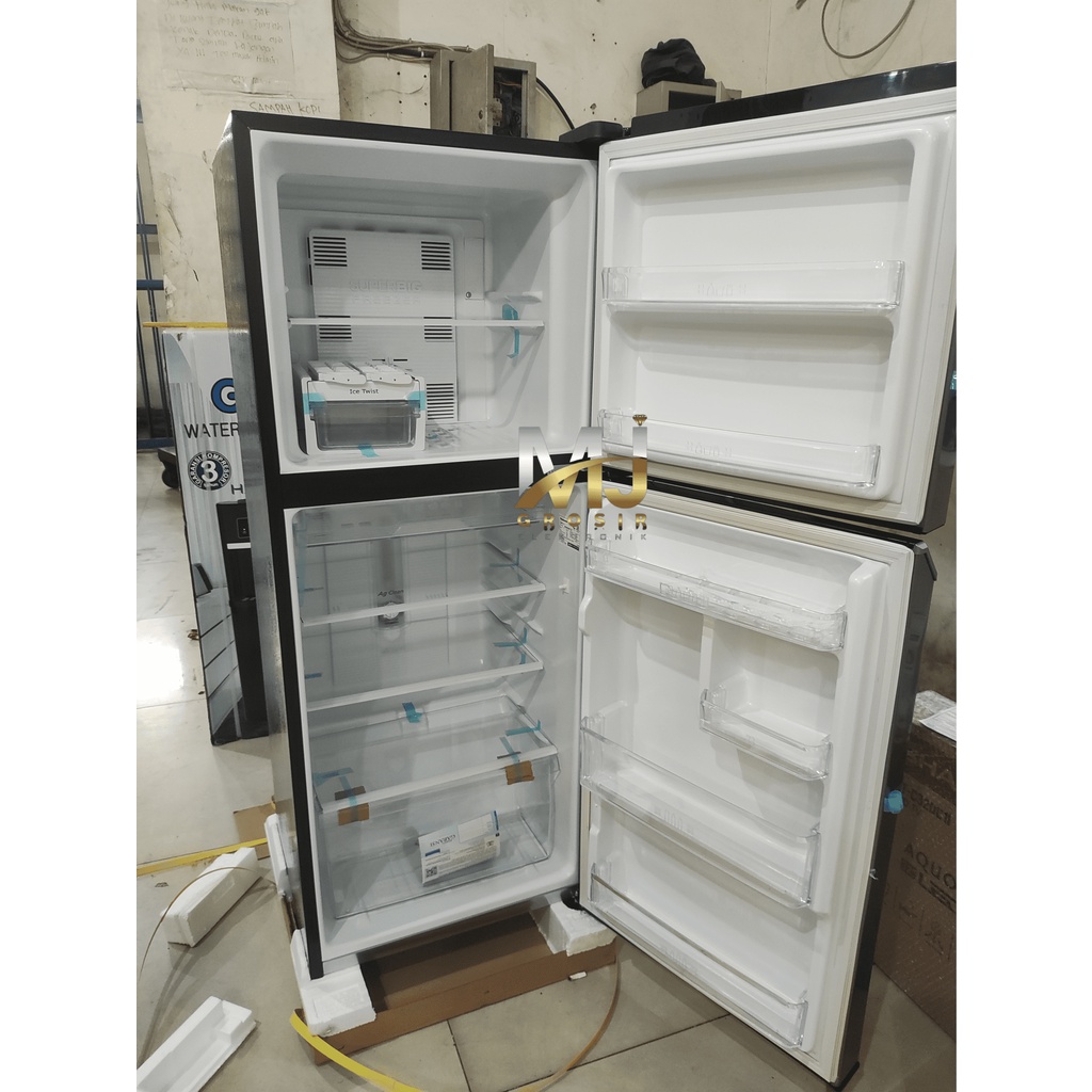 KULKAS PANASONIC NRBB 200 V LEMARI ES 2 PINTU NRBB200V INVERTER