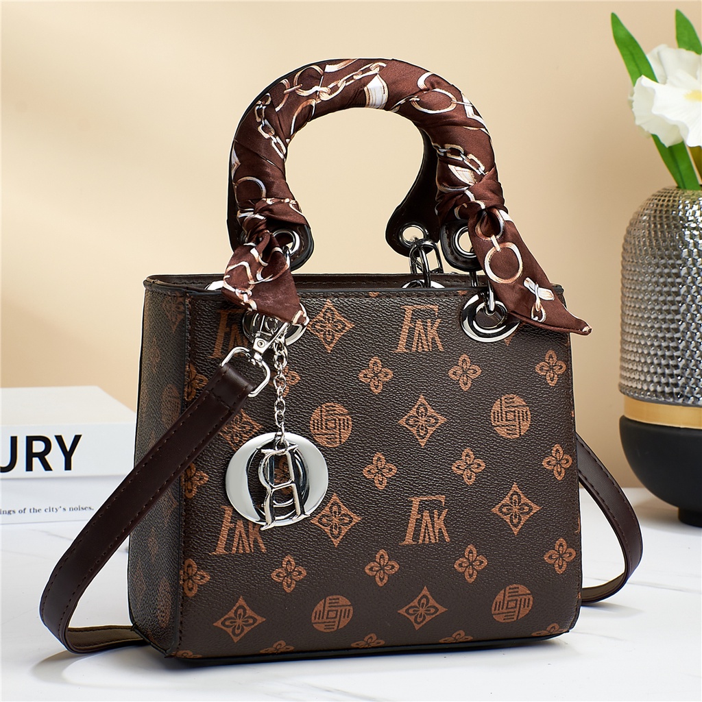 201886 Handbag Cewek Tas Selempang Wanita Import Slingbag Cewe Impor (1 KG MUAT 2) LT2133 CR7935 BQ3540
