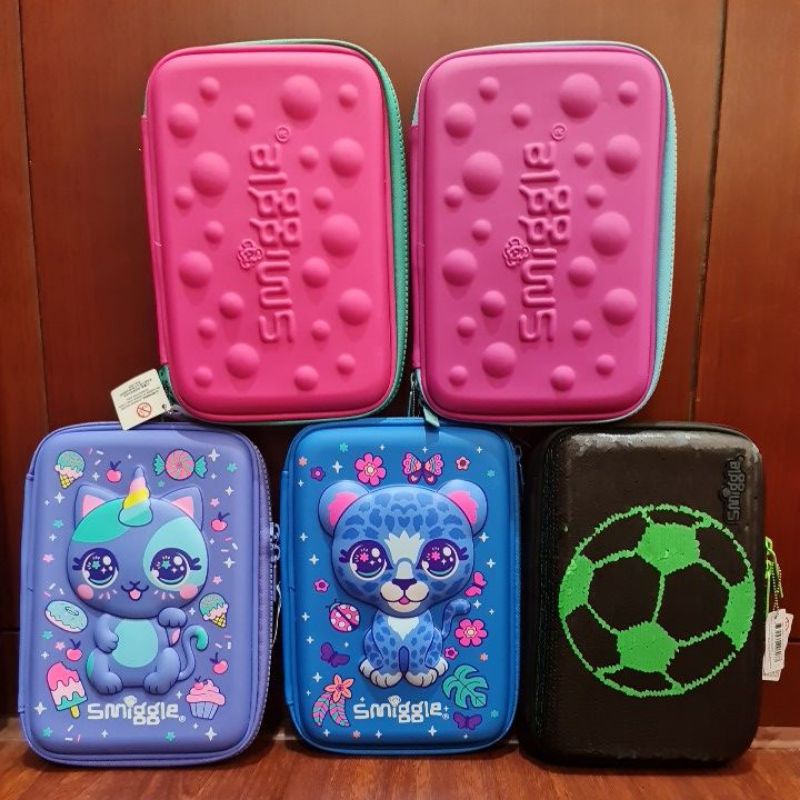 

SMIGGLE HARDTOP PENCIL CASE