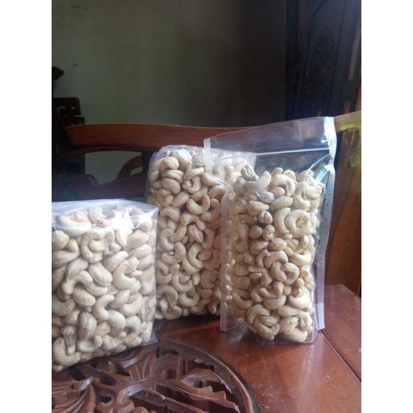 Kacang Mete Mentah 1 kg