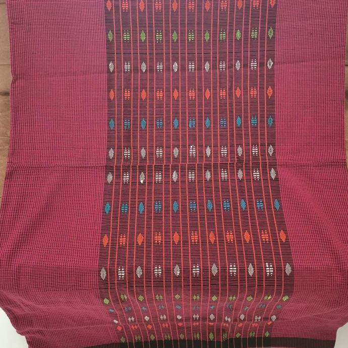 sarung tenun asli NTT songket manggarai merah