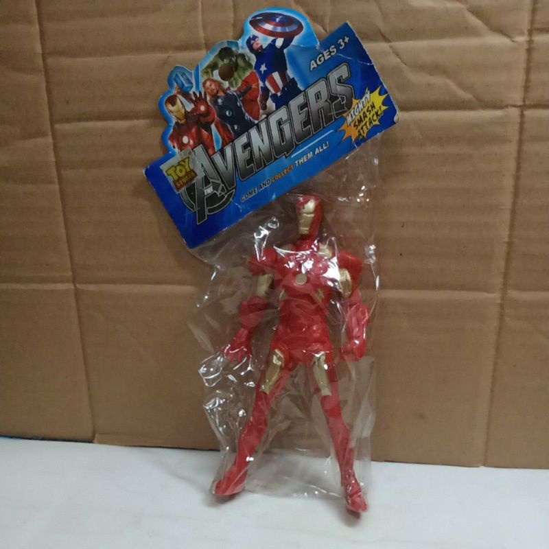 Hiasan Kue / Mainan Avengers Ironman